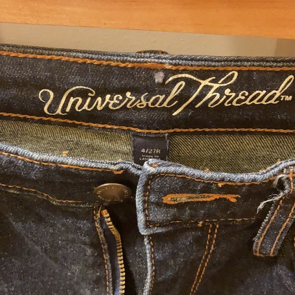 Universal Thread High rise kick boot crop - Picture 2 of 4